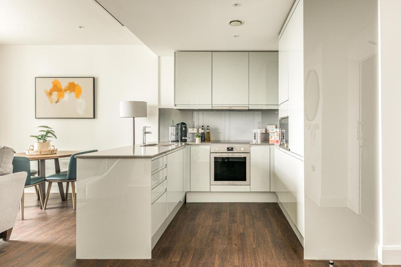 Urban Rest Canary Wharf Apartments Лондон Екстериор снимка
